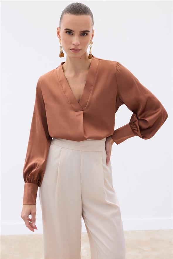 V Yaka Saten Bluz - Kahve