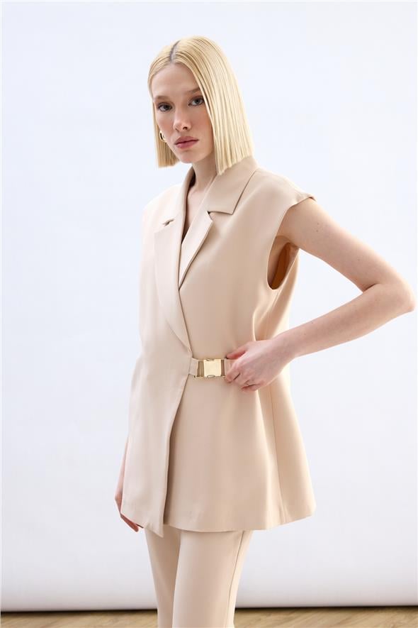 Yan Kemerli Uzun Yelek - Bej