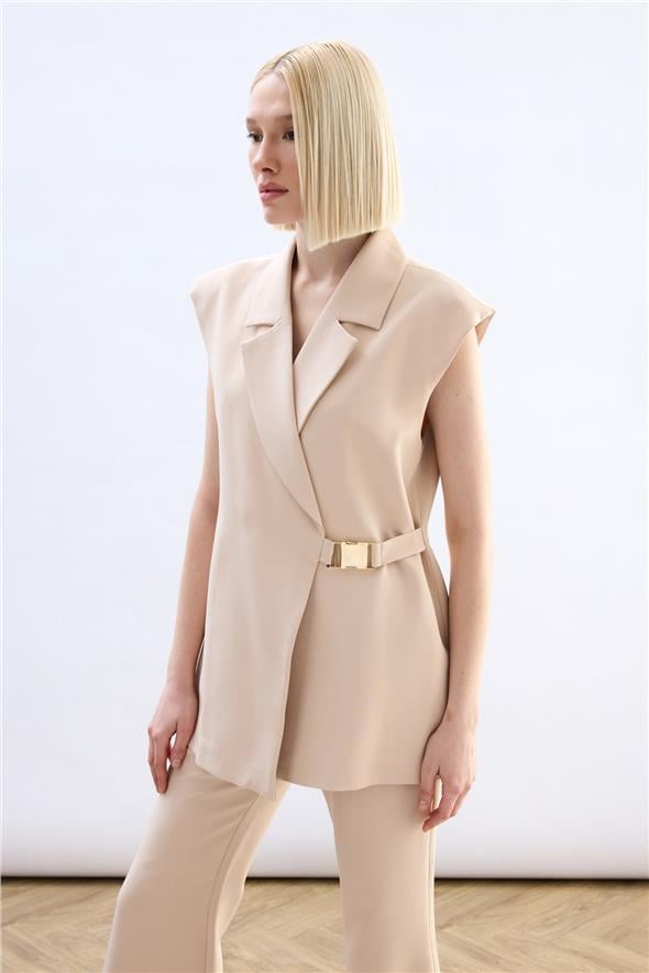 Yan Kemerli Uzun Yelek - Bej