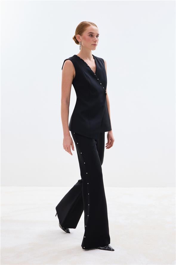Yanları İnci Aksesuarlı Pantolon - Siyah