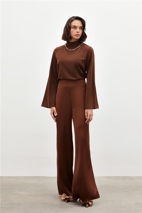 Yırtmaç Detaylı Saten Pantolon - Kahve