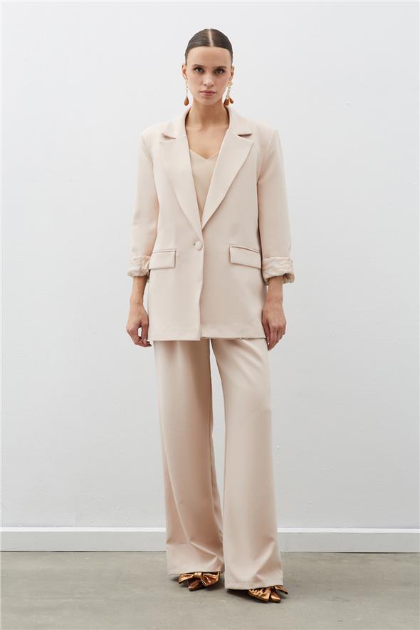 Zebra Astarlı Uzun Ceket - Bej