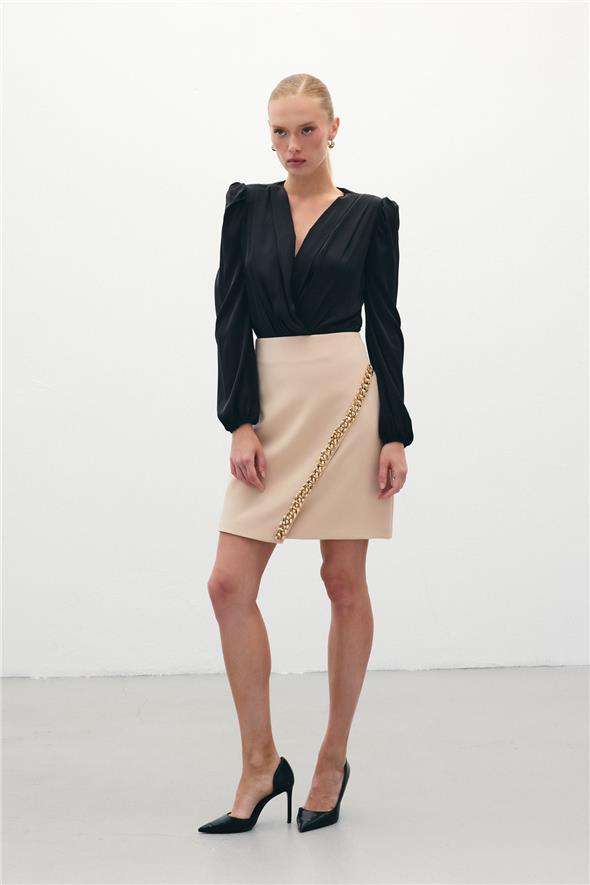 Zincir Aksesuarlı Mini Etek - Bej