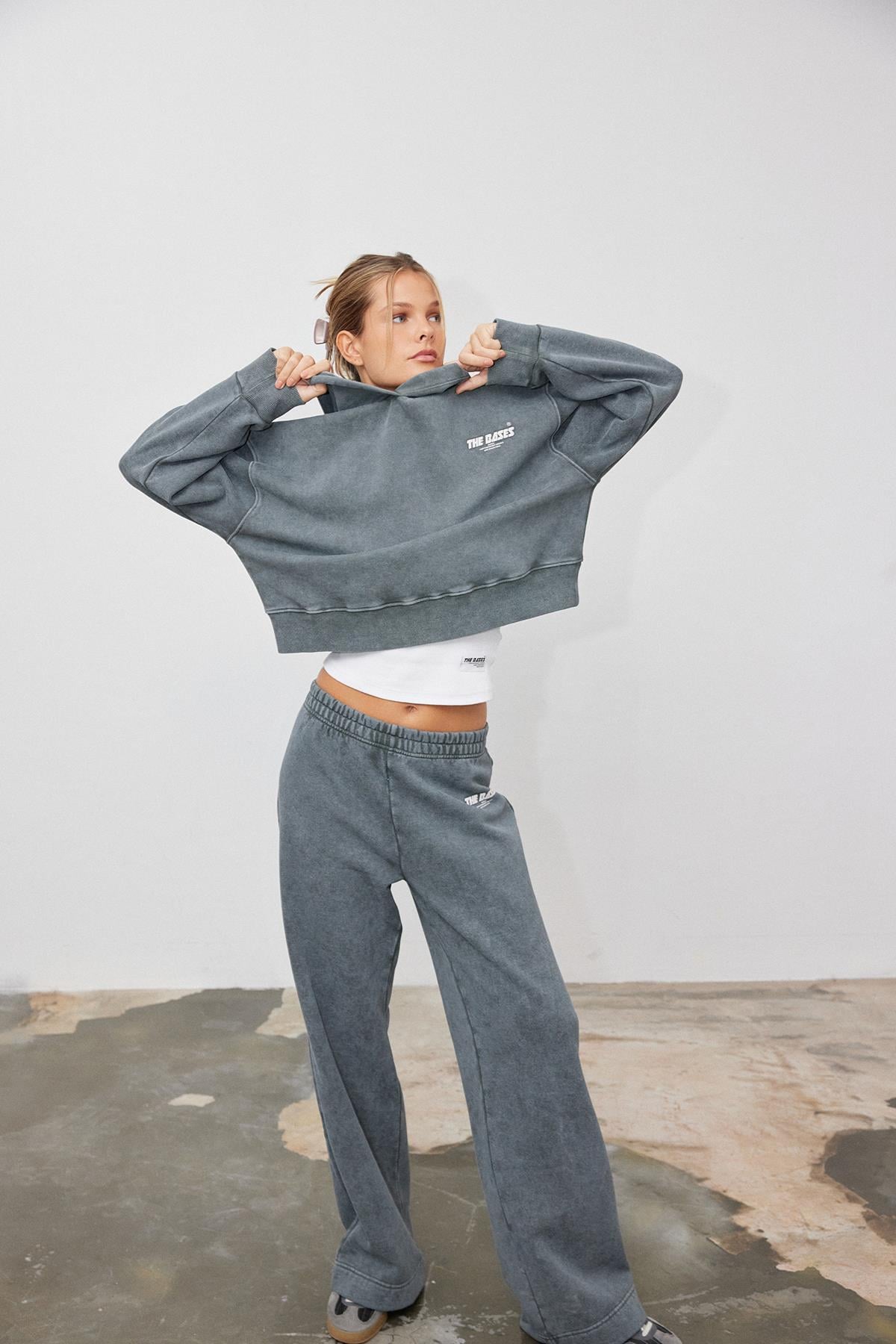 Antrasit  Soluk Efetkli Kapüşonlu Boxy Fit Sweatshirt