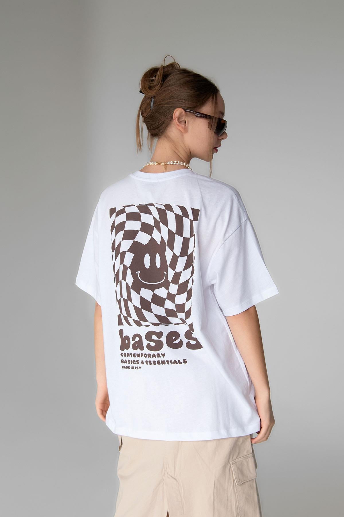 Beyaz-Kahverengi Sırt Baskılı Bisiklet Yaka Oversize T-shirt