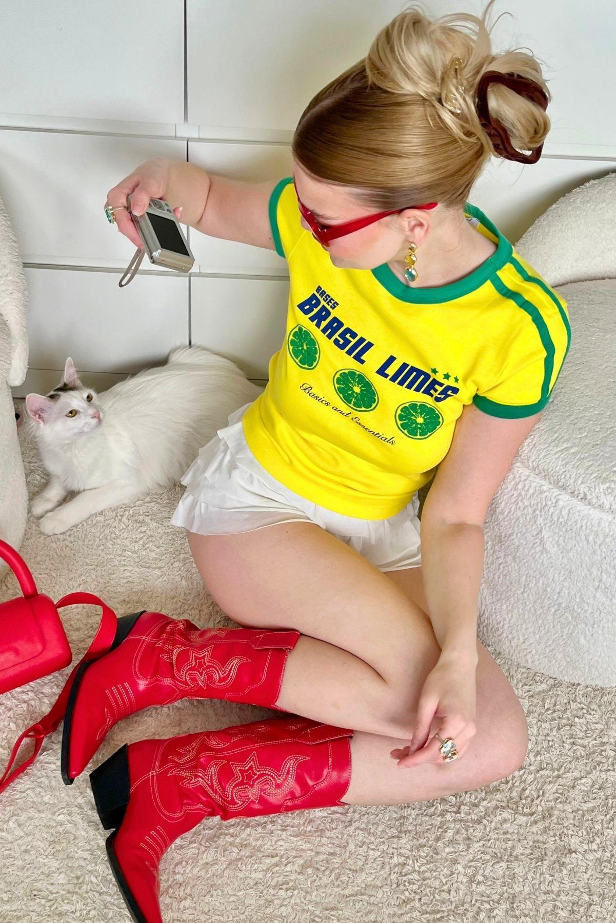 Sarı Brasil Limes Baskılı Şeritli T-Shirt