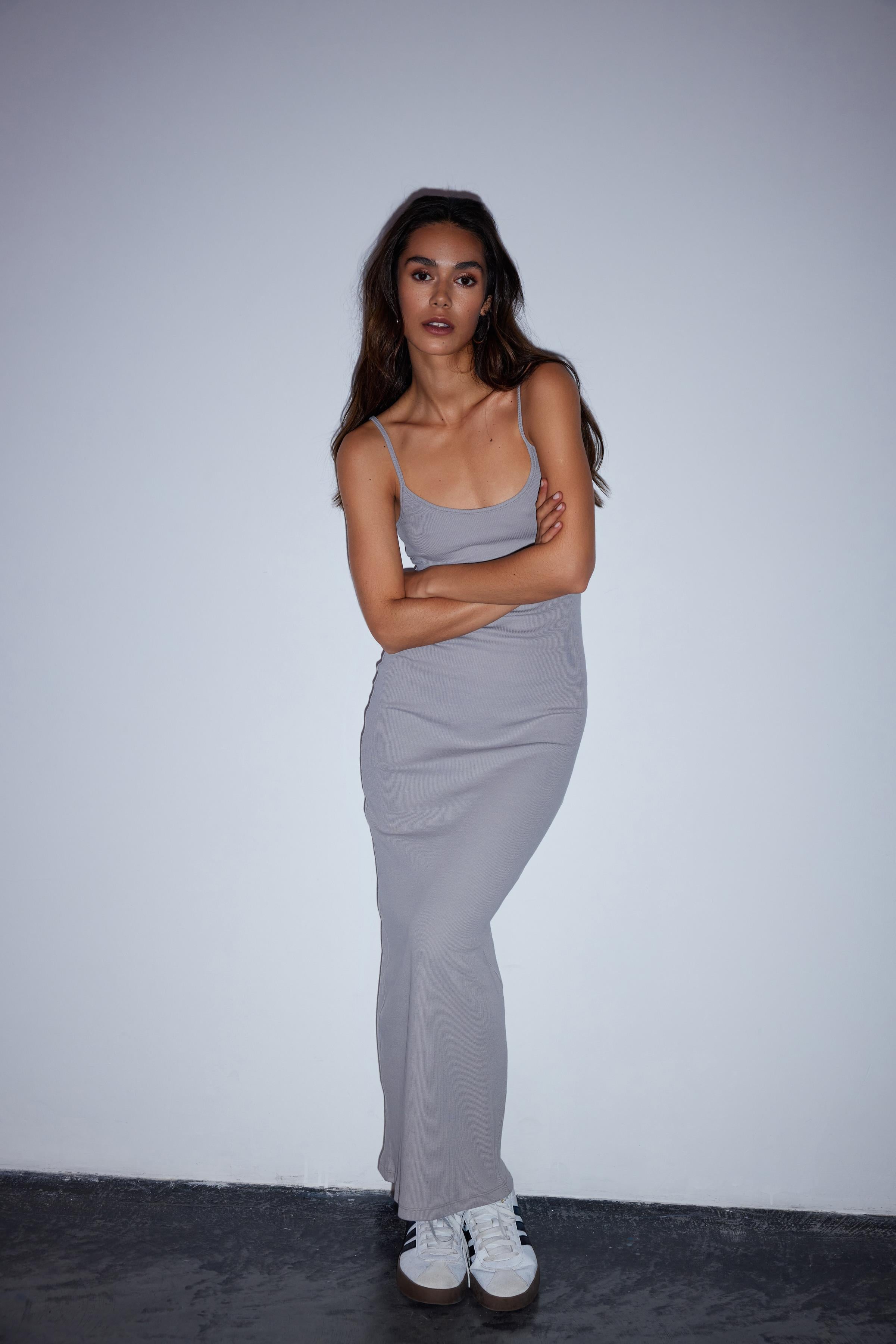 Vizon Ayarlanabilir Askılı Fitilli Uzun Elbise