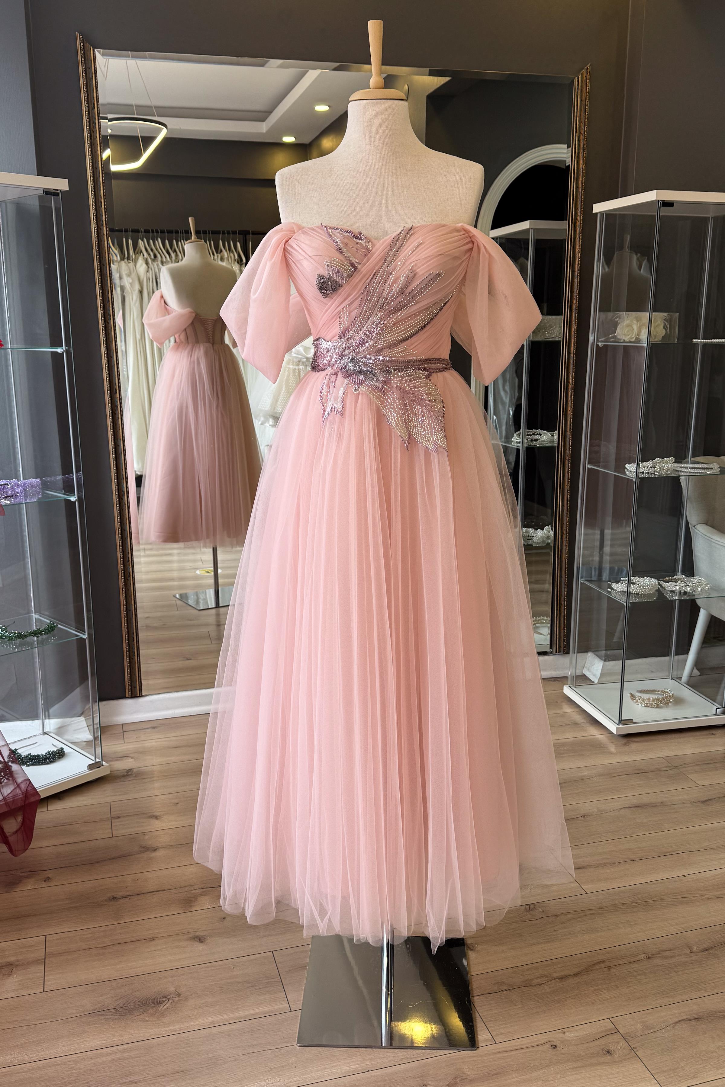 Pudra Tül Drape Üzeri Dantel Detaylı Midi Boy Abiye ve Gece Elbisesi