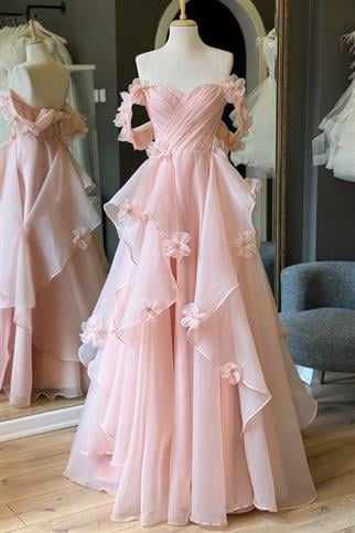 Pudra Drapeli ve Üç Boyutlu Çiçek Detaylı Karolin Abiye ve Nişan Elbisesi