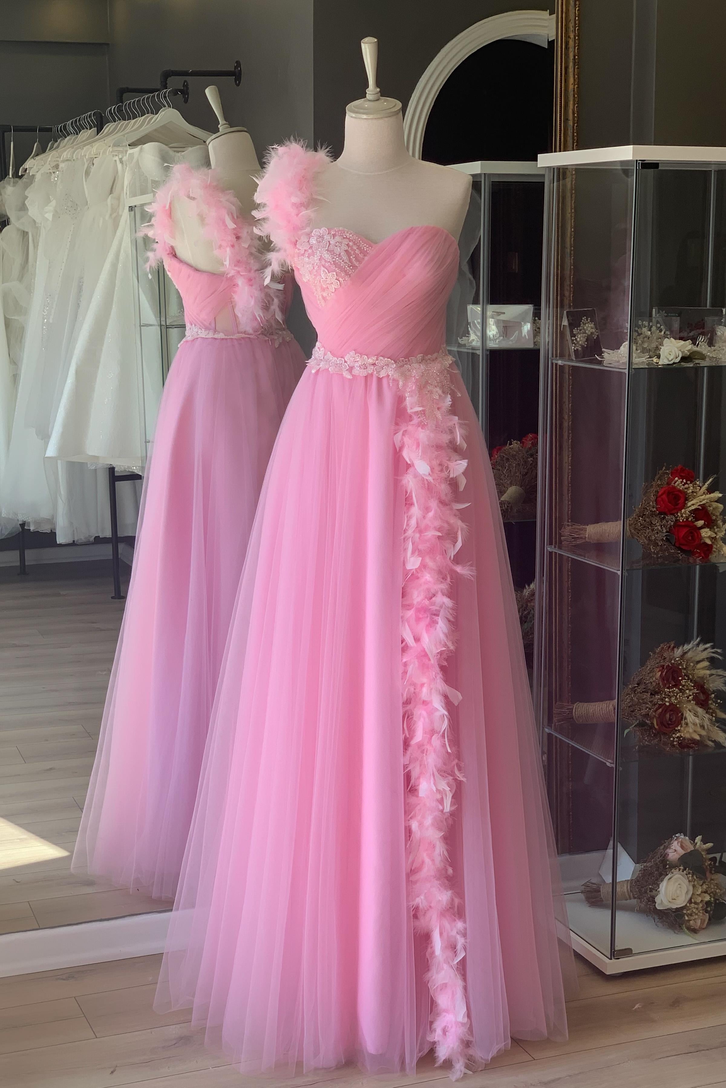 Pembe Drapeli ve Tül Detaylı Maxi Abiye ve Gece Elbisesi