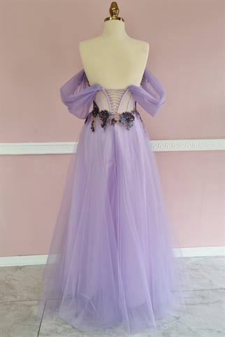 Lila İşlemeli Renkli Dantel Detaylı Transparan Maxi Abiye ve Gece Elbisesi
