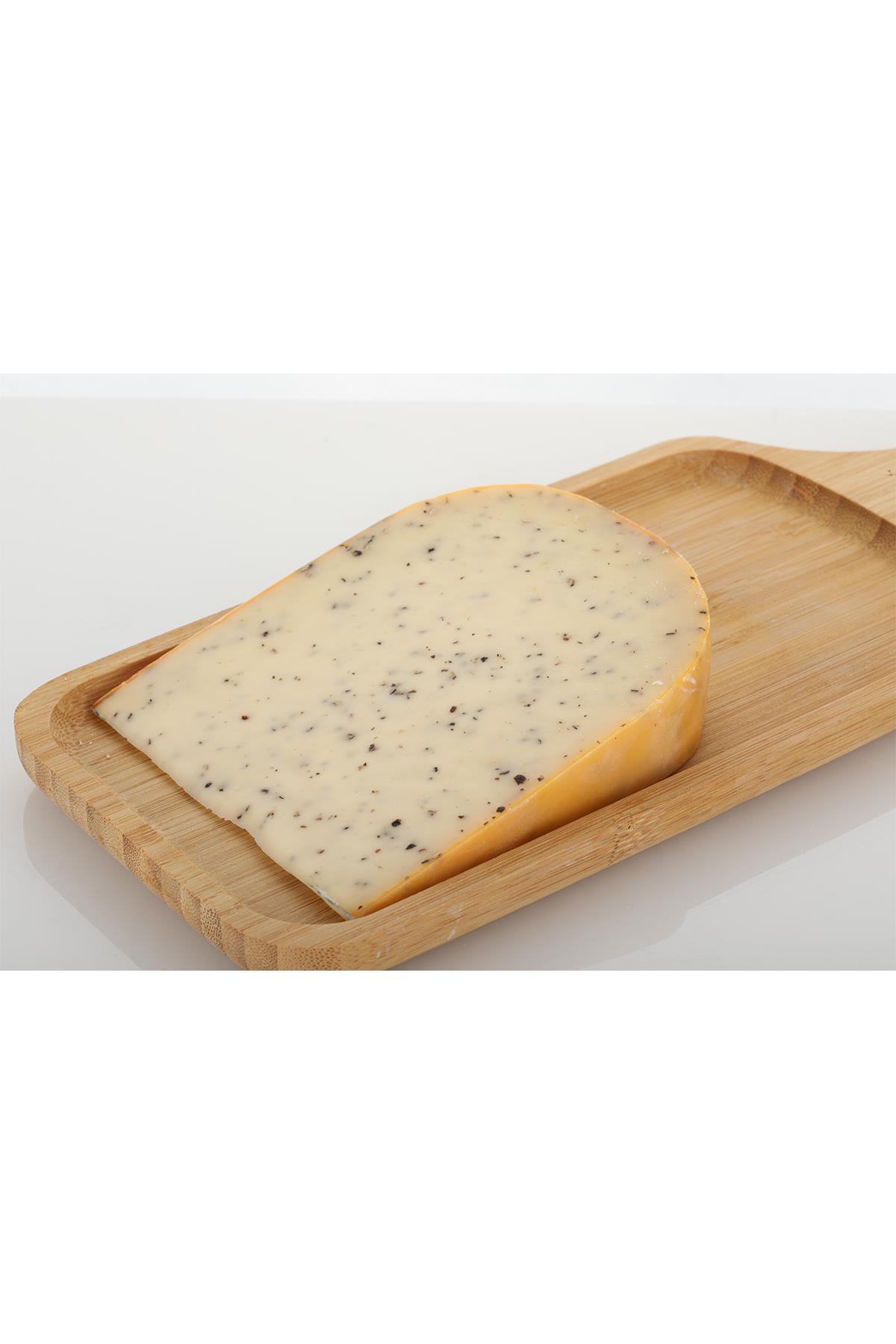 GAUDA BIBERLI PEYNIR