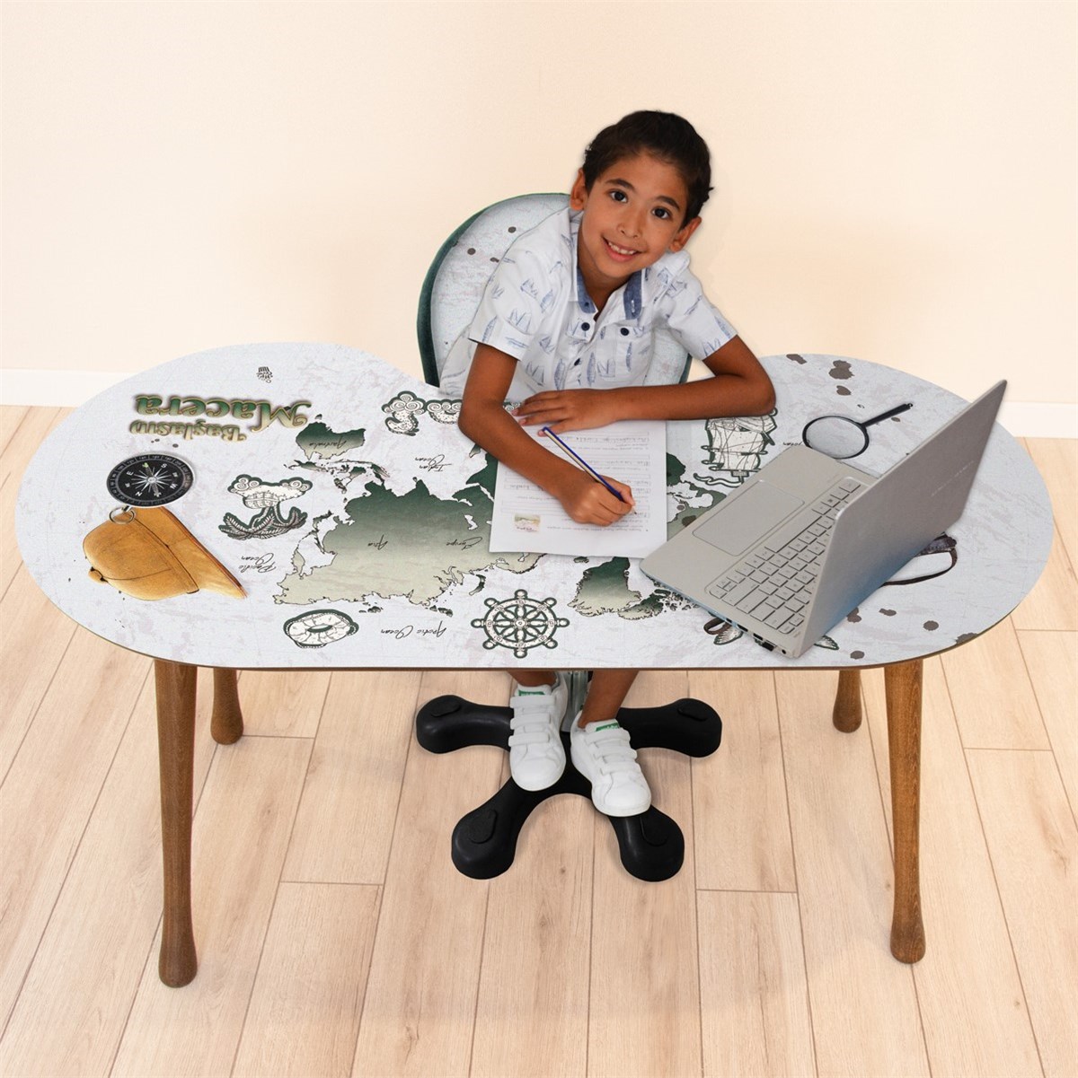 EXPLORER ÇALIŞMA MASA SETİ (8-14 YAŞ)