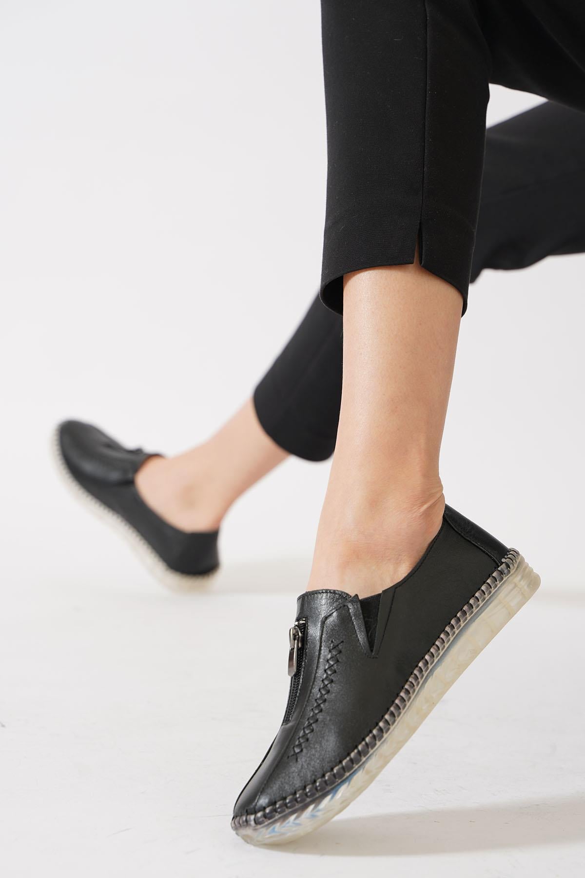 Neval Ön Fermuar Dikişli Hakiki Deri Ayakkabı Siyah Cilt