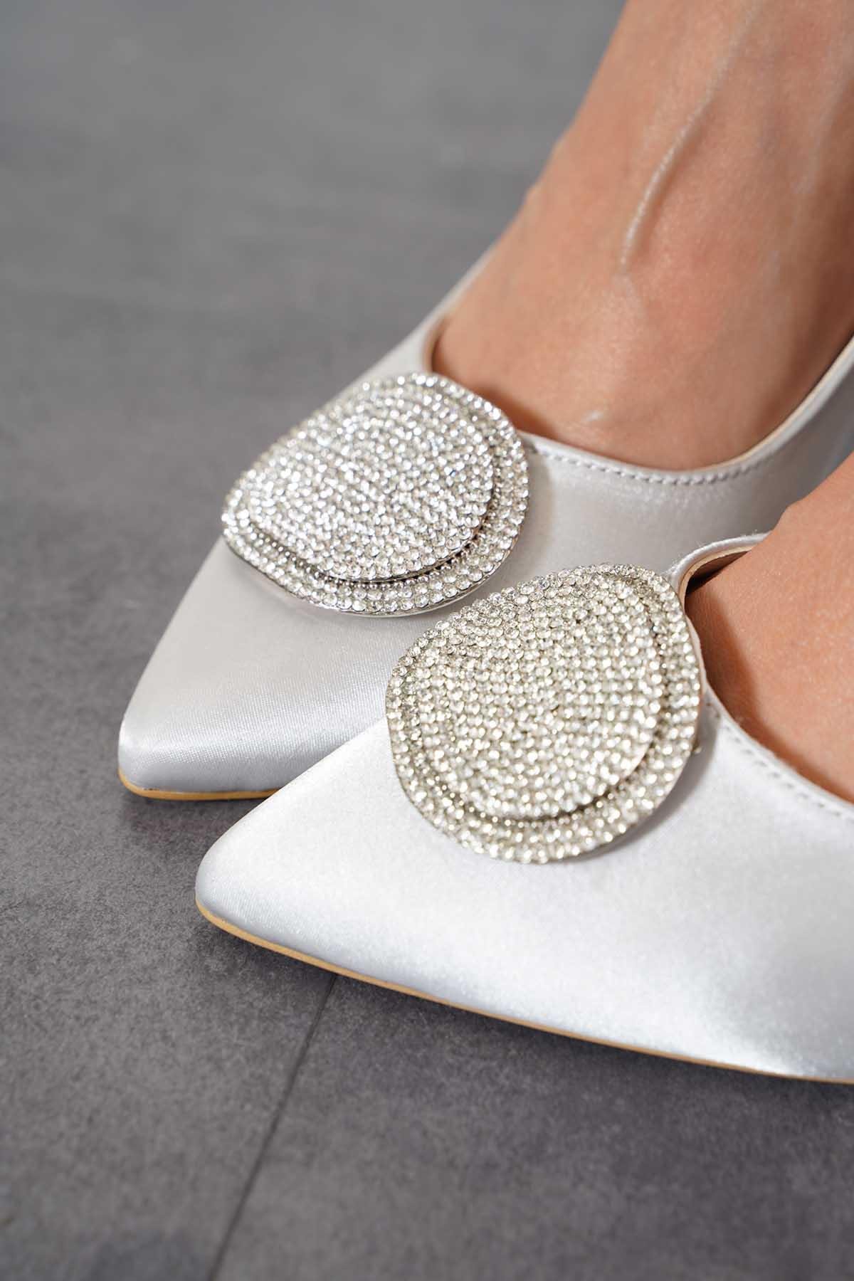 Lesher Arka Açık Taşlı Kadın Abiye Ayakkabı Gümüş Saten