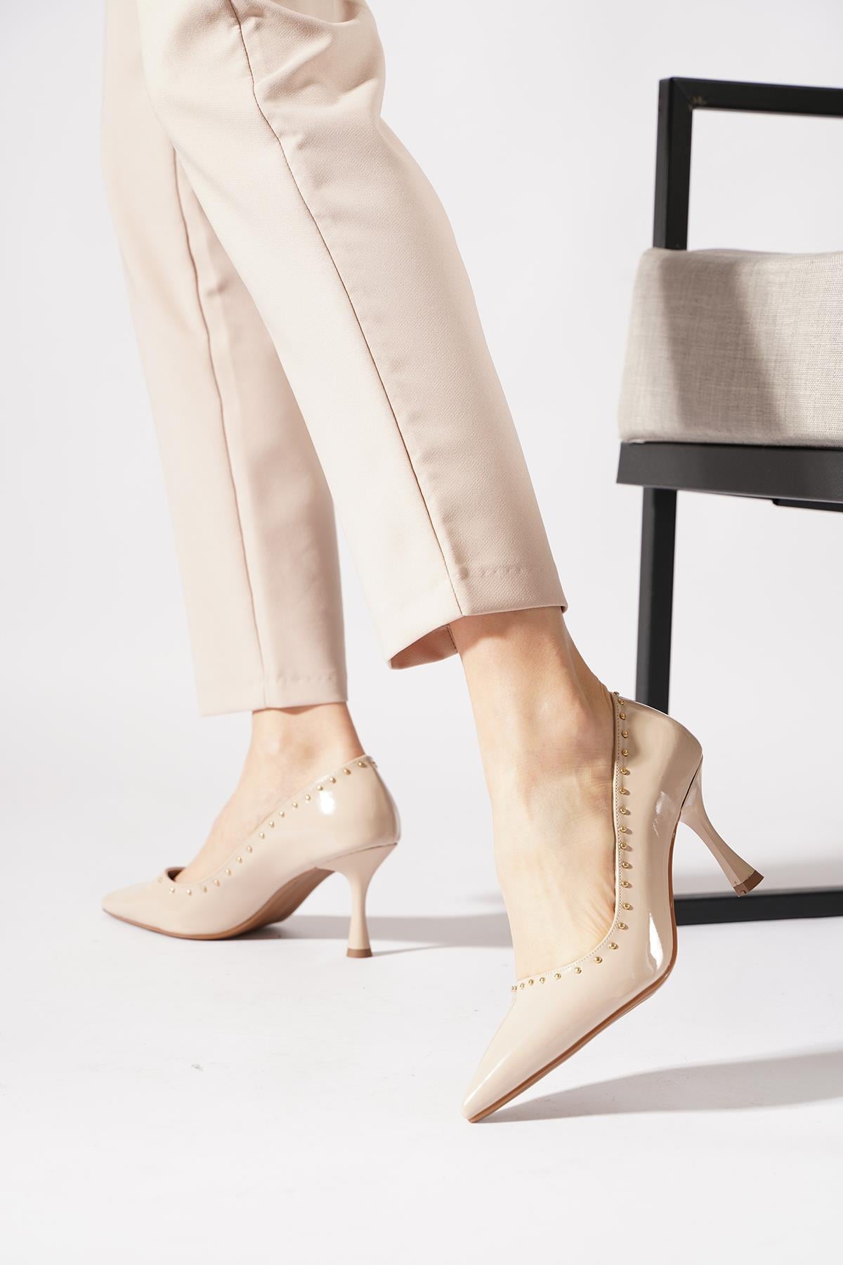 Lipa Düz Troklu Kadın Stiletto Ten Rugan
