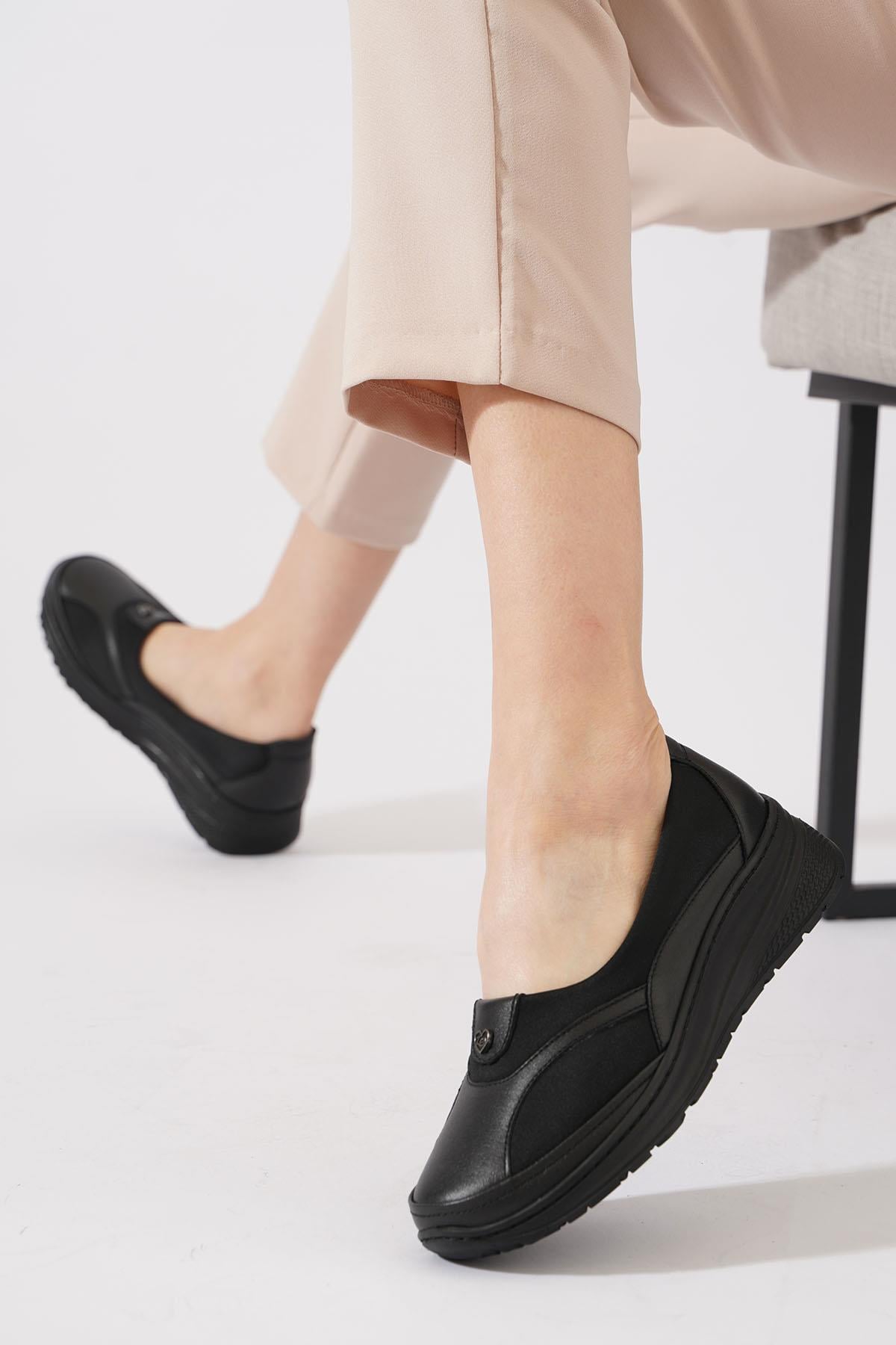 Loryen Yan Streçli Kadın Hakiki Deri Ayakkabı Siyah Cilt