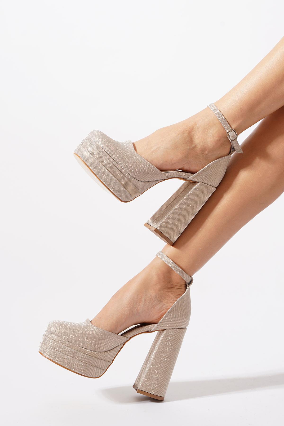 Marlowe Küt Burun Platform Topuklu Ayakkabı Altın Sim