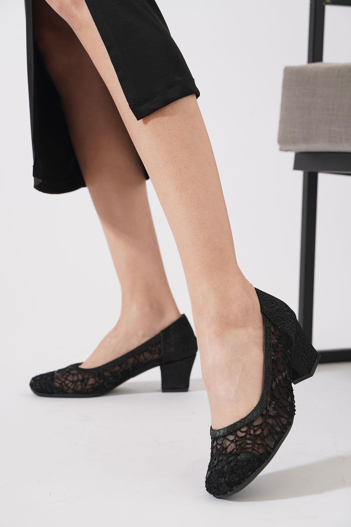Persev Güpür İşlrme Fileli Kadın Topuklu Ayakkabı Siyah Saten