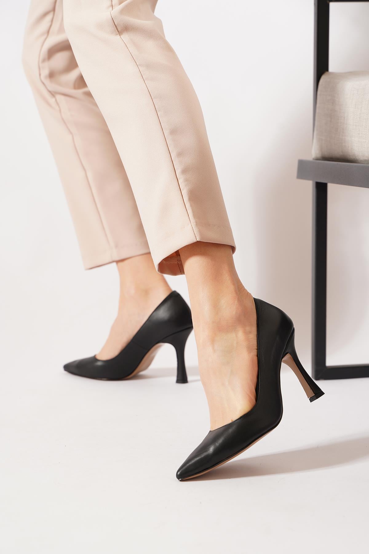 Rotes Aynalı İnce Ökçe İç Dış Hakiki Deri Kadın Stiletto Siyah Cilt