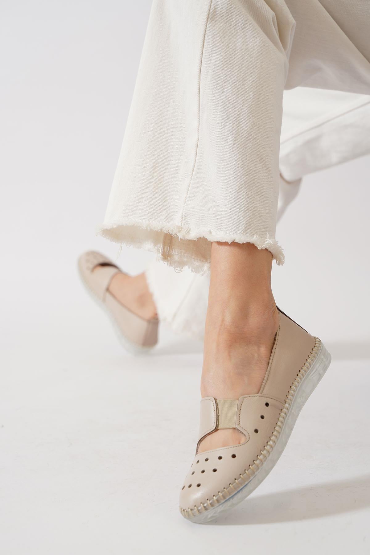 Teval  Zımbalı Lasikli Hakiki Deri Ayakkabı Bej Cilt