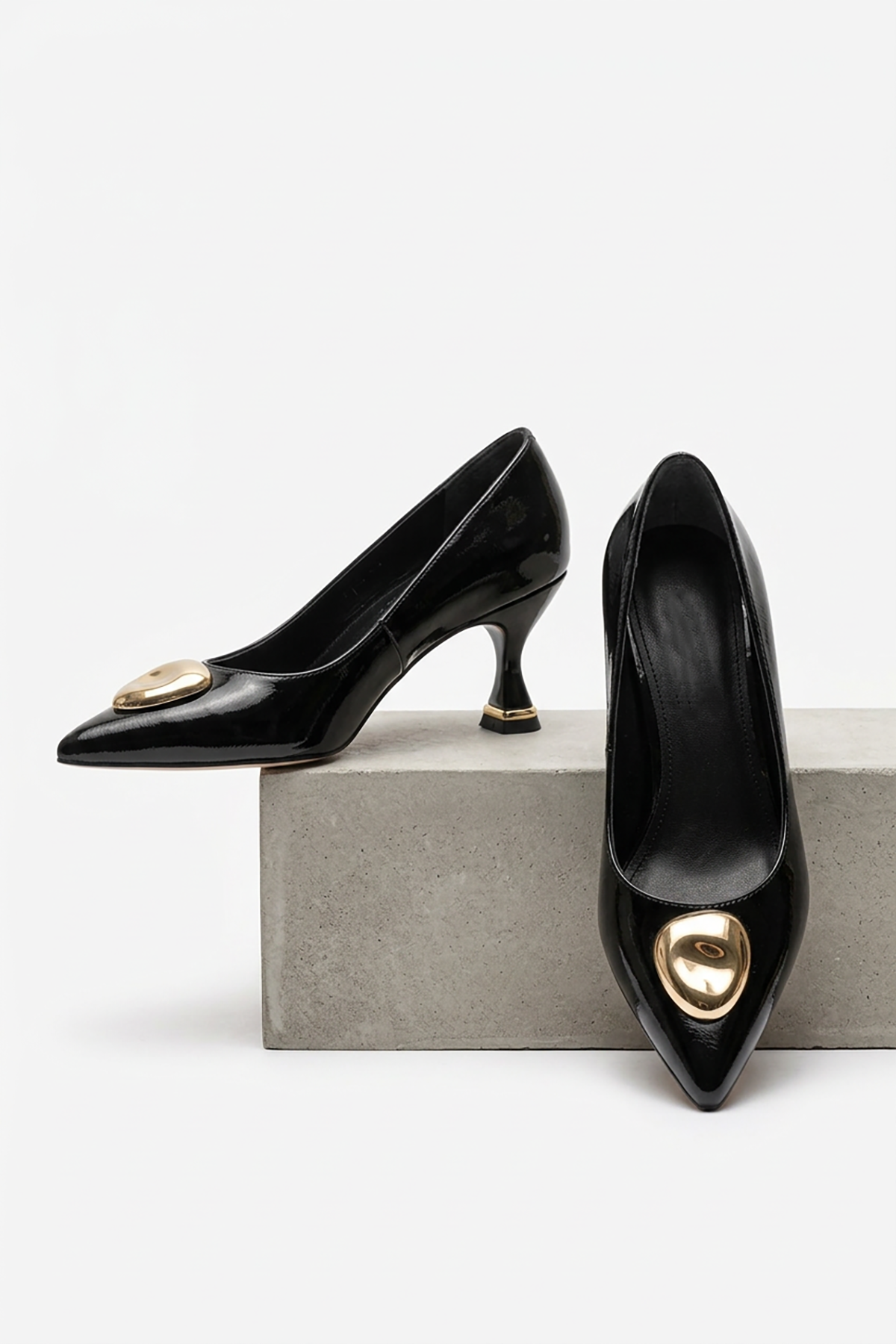 Tunser Ön Tokalı Alçak Ökçe Kadın Stiletto Siyah Rugan