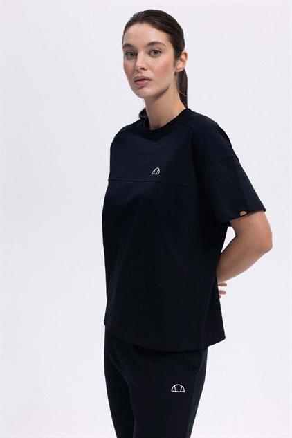 ELLESSE Kadın Kısa Kollu Oversize Tişört EF394