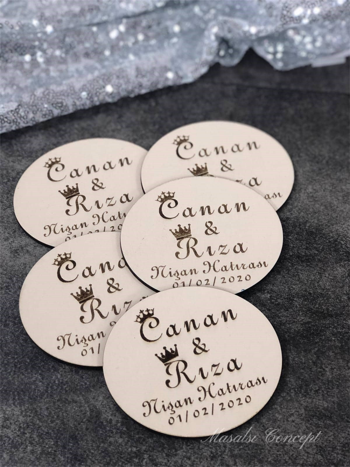 Mıknatıslı İsme Özel Ahşap Söz Hediyesi Nişan Hediyesi Düğün Magneti