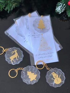 12 Adet Yılbaşı Hediyesi Çam Ağacı Geyik Kardan Adam Figürlü Anahtarlık Ve Kartı Yeni Yıl Hediyesi