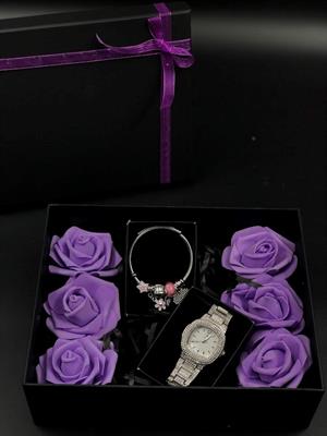 Anneler Günü Hediyesi Charmlı Bileklik Ve Zarif Taşlı Kol Saati Kutu İçerisinde