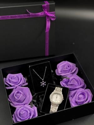 Anneler Günü Hediyesi Özel Kutu İçerisinde Taşlı Saat Ve Lotus Kolye