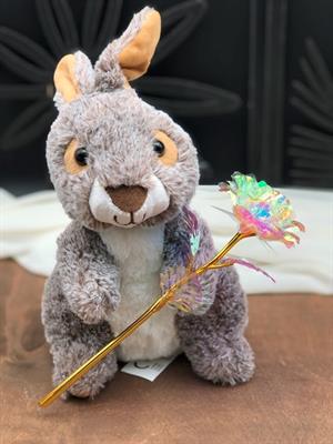 Anneler Günü Hediyesi Sevimli Tavşan ve Sonsuz Gül 