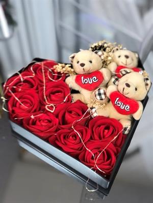 Sevgililer Günü Hediyesi Özel Prizma Kalp Kutuda Ledli Çiçekli Ayıcık Ve Kolye Yılbaşı Anneler Günü