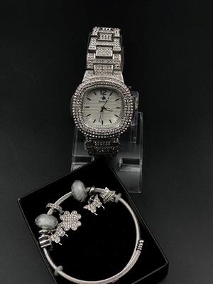 Taşlı kolye,pandora çelik bileklik Anneler sevgililer doğum günü hediyesi sevgiliye hediye seti