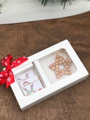 yılbaşı baskılı 3 madlen ve ahşap boncuk anahtarlık yeni yıl hediyesi