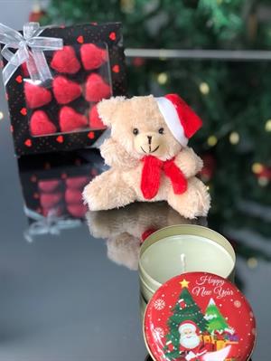 Yılbaşı Hediyesi Kutuda Kalpli Çikolata Ayıcık Anahtarlık Yeni Yıl Temalı Mum Sevgiliye Arkadaşa