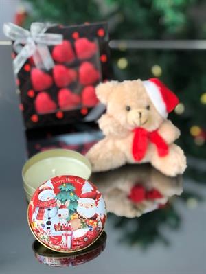 Yılbaşı Hediyesi Kutuda Kalpli Çikolata Ayıcık Anahtarlık Yeni Yıl Temalı Mum Sevgiliye Arkadaşa