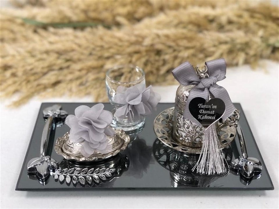Damat Kahvesi, damat fincanı tepsisi, tuzlu kahve fincanı