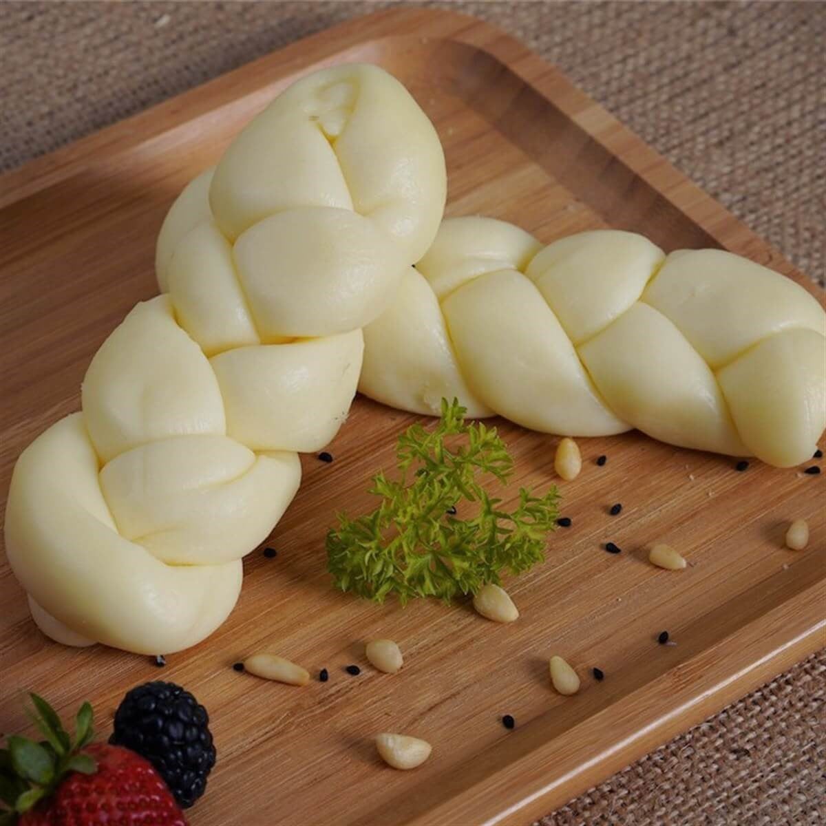 Örgü Peyniri 300 Gr