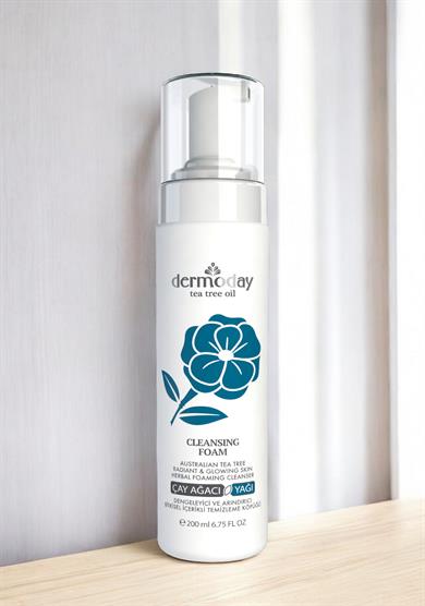 Dermoday Çay Ağacı Yağı Temizleme Köpüğü 200 ml