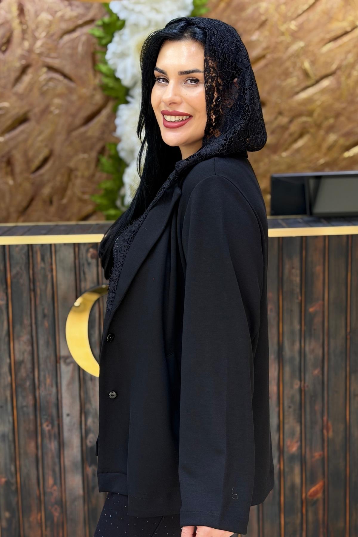 DANTEL KAPŞONLU BÜYÜK BEDEN BLAZER CEKET