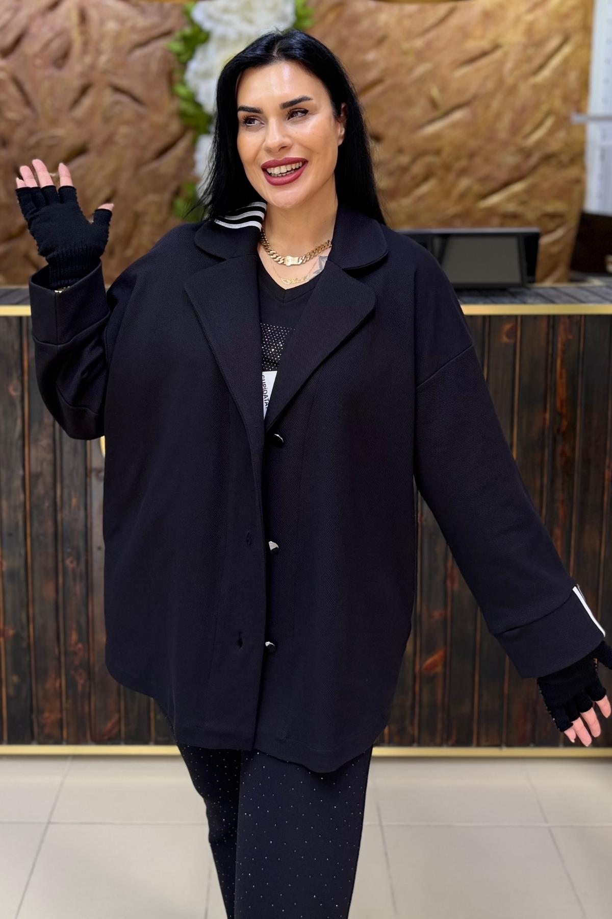 BEYAZ ŞERİTLİ BÜYÜK BEDEN BLAZER CEKET