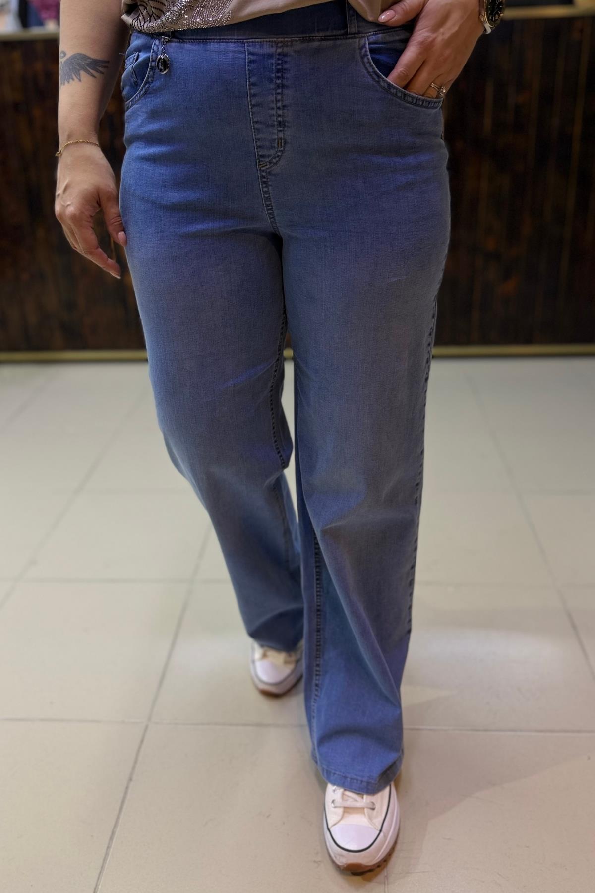 BORU PAÇA KLASİK JEAN PANTOLON BATTAL BEDEN
