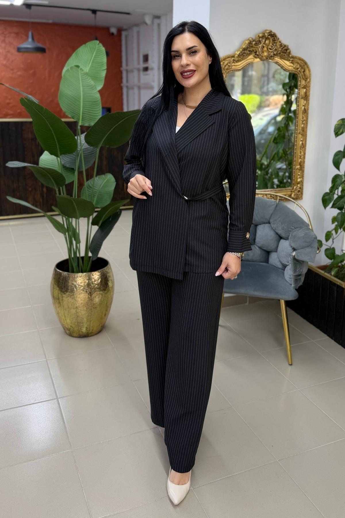 KRUVAZE BLAZER ÇİZGİLİ BÜYÜK BEDEN TAKIM
