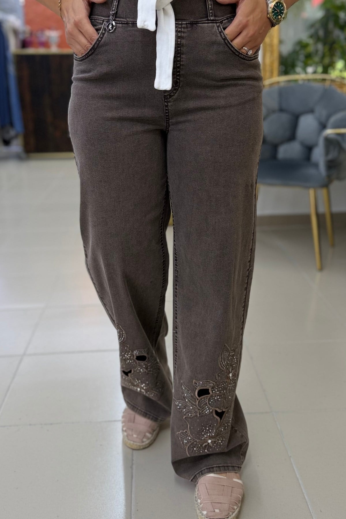 NAKIŞ VE TAŞLI JEAN BÜYÜK BEDEN PANTOLON
