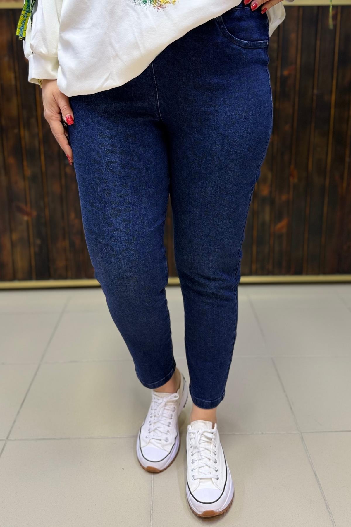 TOPARLAYICI LİKRALI JEAN BÜYÜK BEDEN PANTOLON