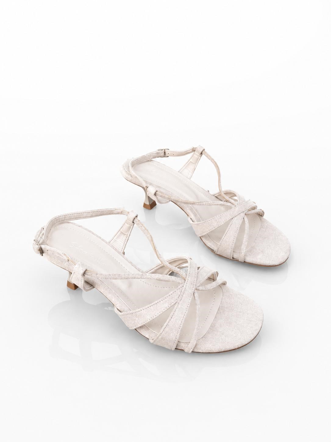 BH MARKO 36-40 TOPUKLU SANDALET