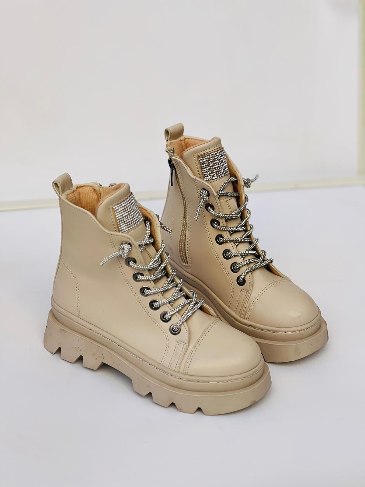MO KRİSTİN 52201 26-36 TAŞLI BOT