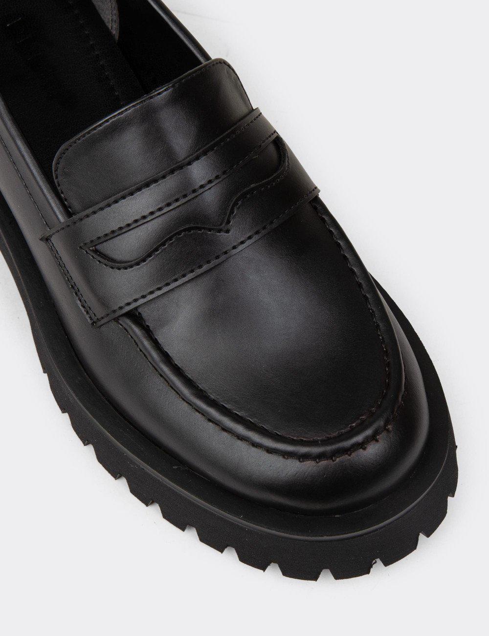 PM CASNO KP4 36-40 LOAFER