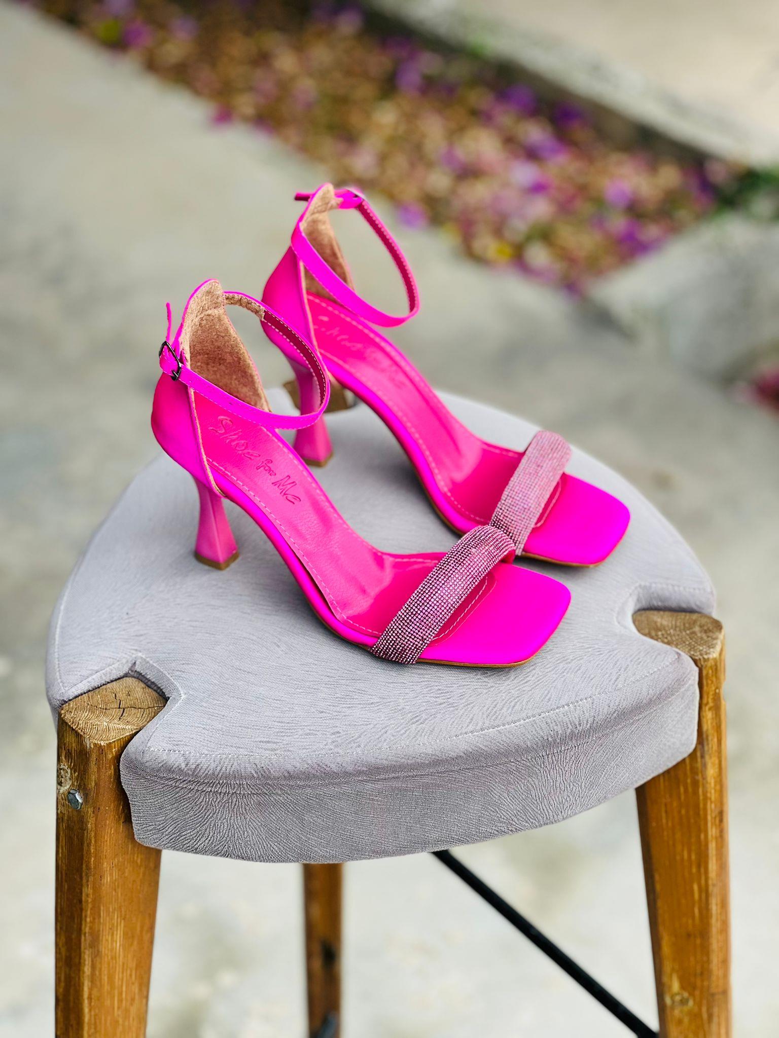 PM KOLOR K549 36-40 TAŞLI TOPUKLU SANDALET